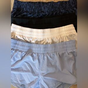 Athleta Mesh Racer Run 4” shorts